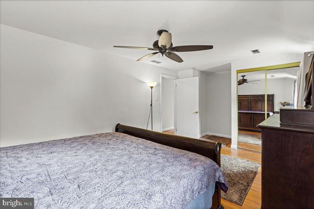 263 FELLOWSHIP RD, Moorestown, NJ 08057