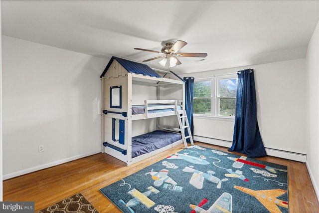 263 FELLOWSHIP RD, Moorestown, NJ 08057