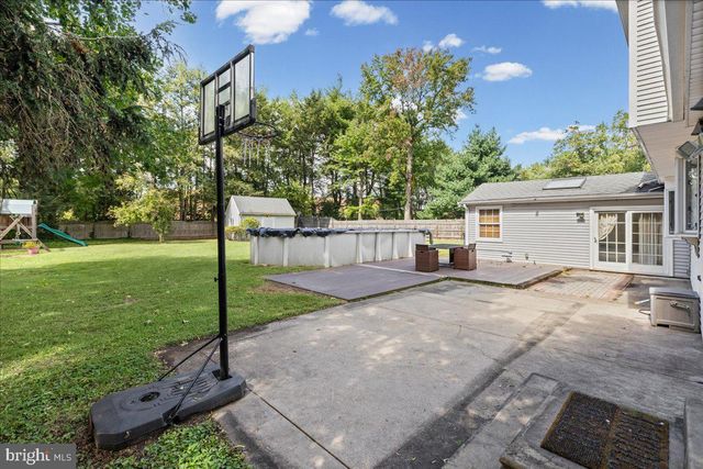 263 FELLOWSHIP RD, Moorestown, NJ 08057