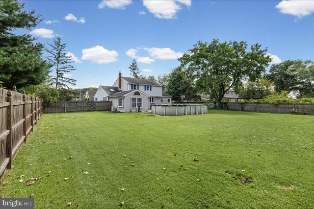 263 FELLOWSHIP RD, Moorestown, NJ 08057