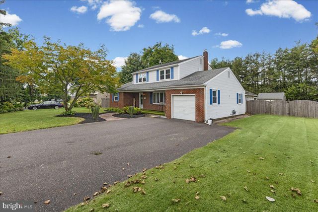 263 FELLOWSHIP RD, Moorestown, NJ 08057