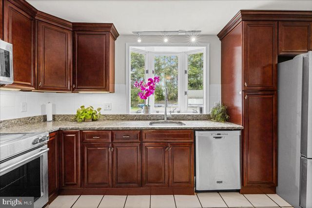 263 FELLOWSHIP RD, Moorestown, NJ 08057