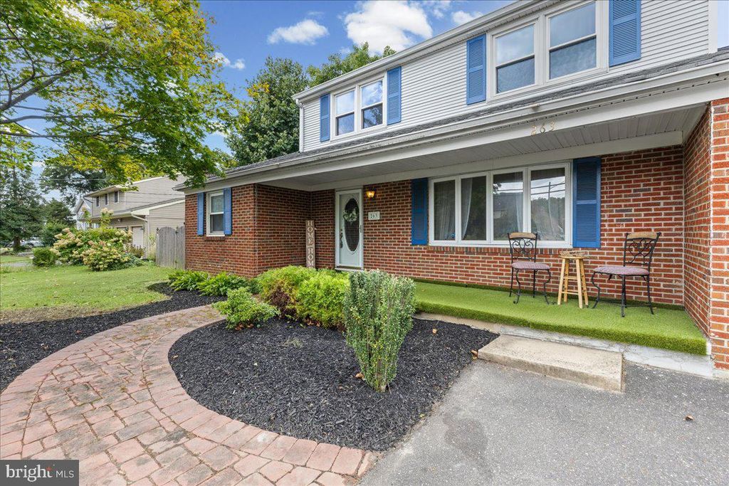 263 FELLOWSHIP RD, Moorestown, NJ 08057