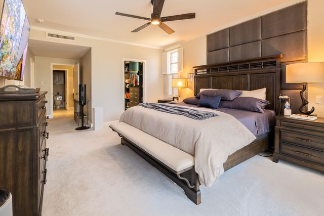 210 Pine Hollow Lane, Houston, TX 77056