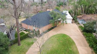 210 Pine Hollow Lane, Houston, TX 77056