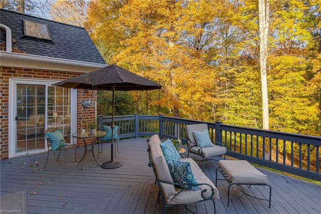 205 Cedar Trail, Winston-salem, NC 27104