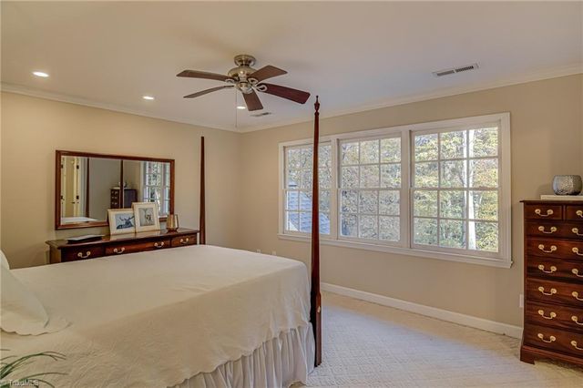 205 Cedar Trail, Winston-salem, NC 27104