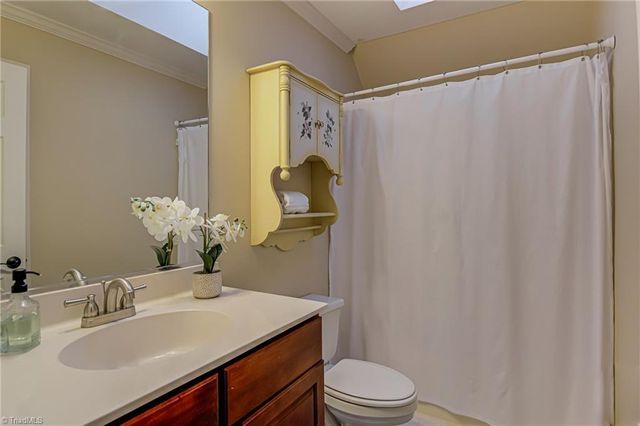 205 Cedar Trail, Winston-salem, NC 27104