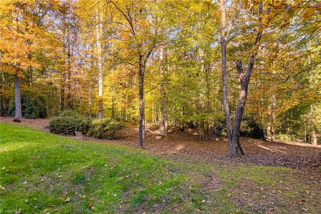 205 Cedar Trail, Winston-salem, NC 27104