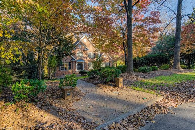 205 Cedar Trail, Winston-salem, NC 27104