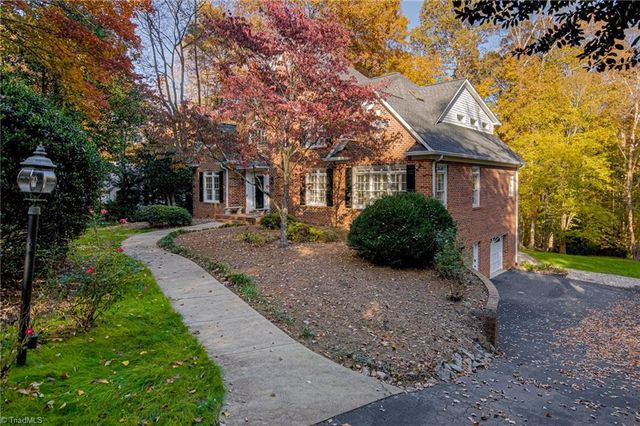 205 Cedar Trail, Winston-salem, NC 27104