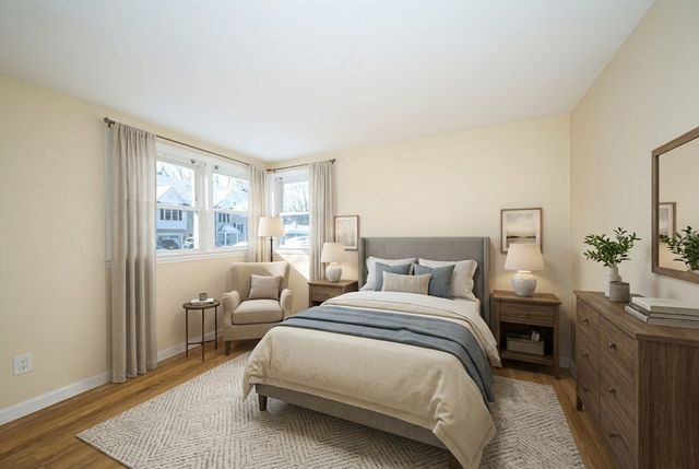 43 Charles St, Natick, MA 01760