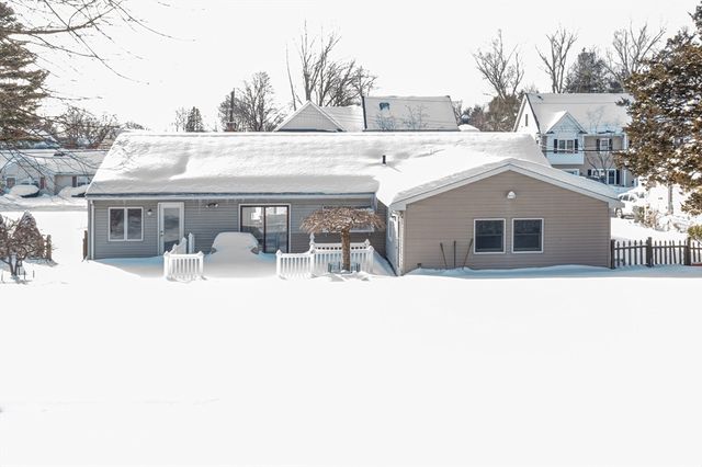 43 Charles St, Natick, MA 01760