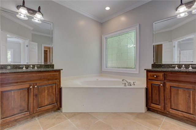 162 Riverview Drive, Dawsonville, GA 30534