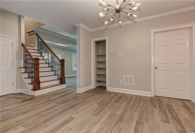 162 Riverview Drive, Dawsonville, GA 30534