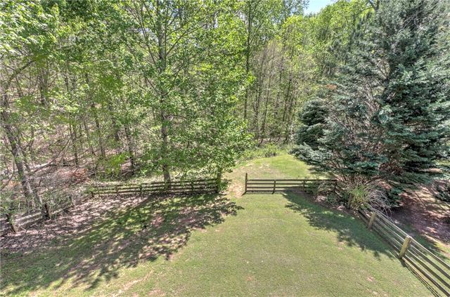 162 Riverview Drive, Dawsonville, GA 30534