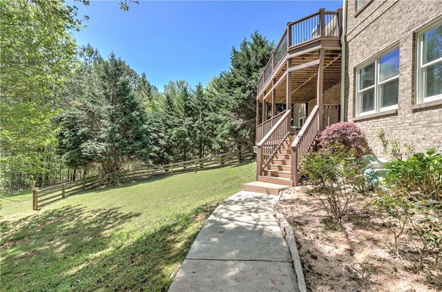 162 Riverview Drive, Dawsonville, GA 30534