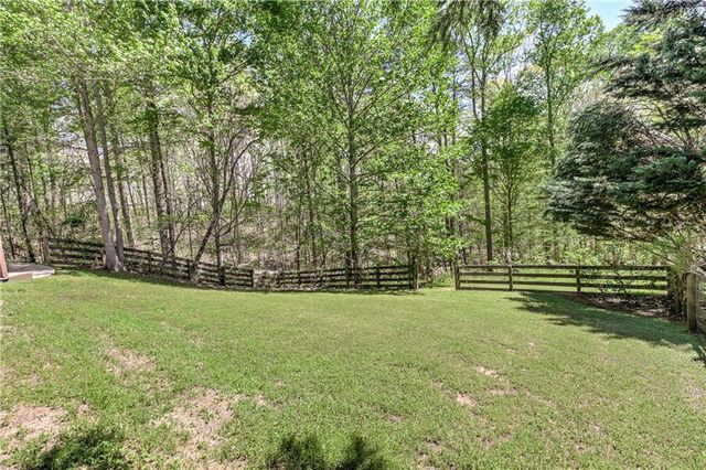 162 Riverview Drive, Dawsonville, GA 30534