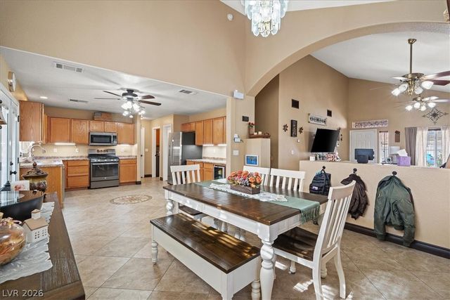 5201 Meadow Rock Avenue, Las Vegas, NV 89130