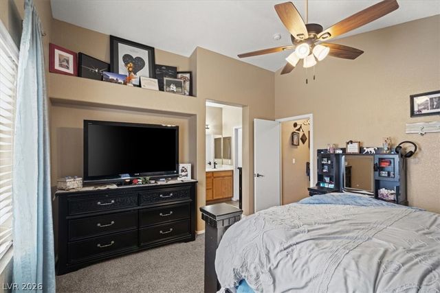 5201 Meadow Rock Avenue, Las Vegas, NV 89130