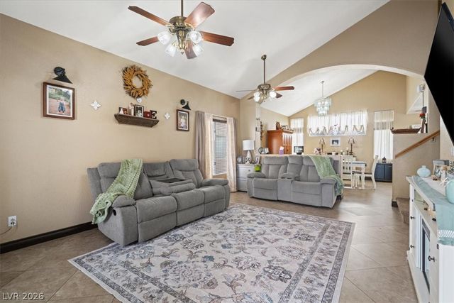 5201 Meadow Rock Avenue, Las Vegas, NV 89130