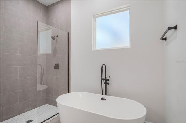 1915 W LINDEN DRIVE, Dunnellon, FL 34434