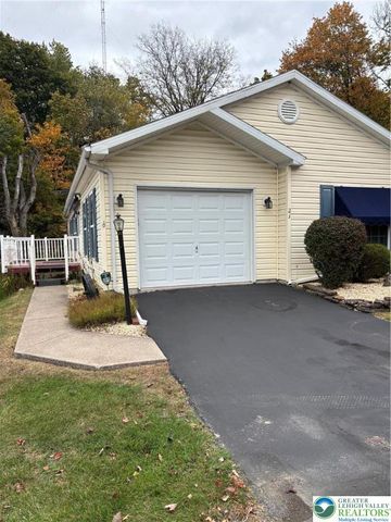 21 Abbey Road, Forks Twp, PA 18040