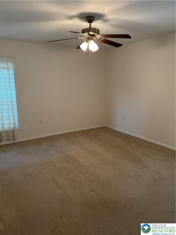 21 Abbey Road, Forks Twp, PA 18040