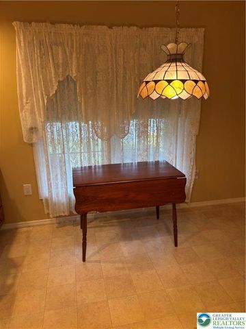 21 Abbey Road, Forks Twp, PA 18040