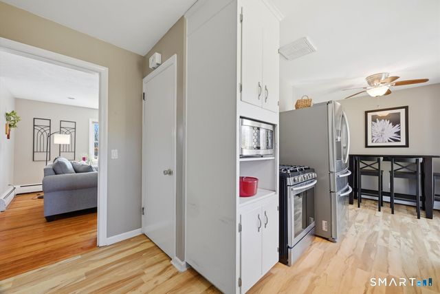 43 Park Place, East Lyme, CT 06357