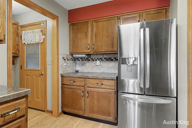 411 4th Street, Cedar Springs, MI 49319