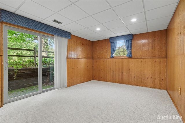 411 4th Street, Cedar Springs, MI 49319