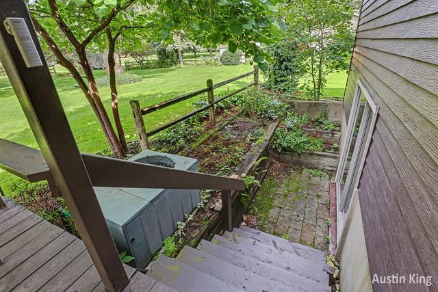 411 4th Street, Cedar Springs, MI 49319
