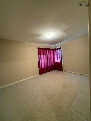2513 INGLEWOOD DRIVE, Wichita Falls, TX 76301
