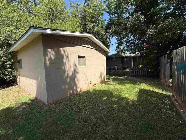 2513 INGLEWOOD DRIVE, Wichita Falls, TX 76301