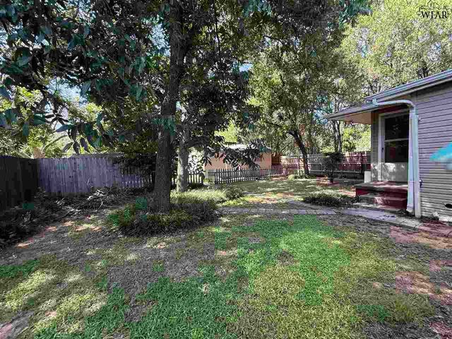 2513 INGLEWOOD DRIVE, Wichita Falls, TX 76301