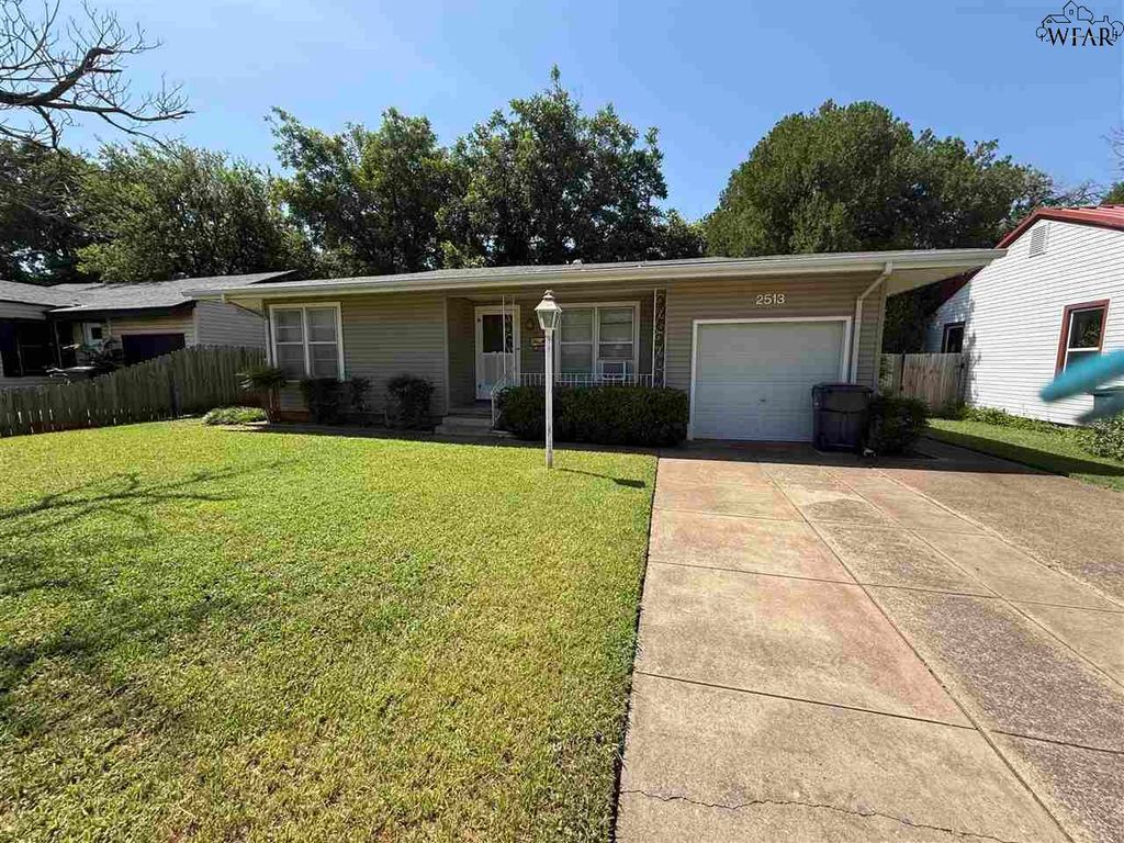 2513 INGLEWOOD DRIVE, Wichita Falls, TX 76301