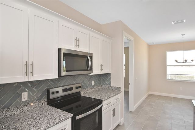 2504 NW 9th AVE, Cape Coral, FL 33993