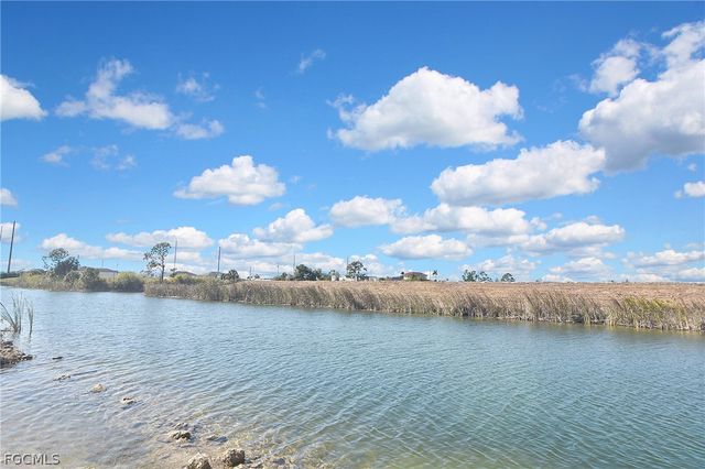 2504 NW 9th AVE, Cape Coral, FL 33993