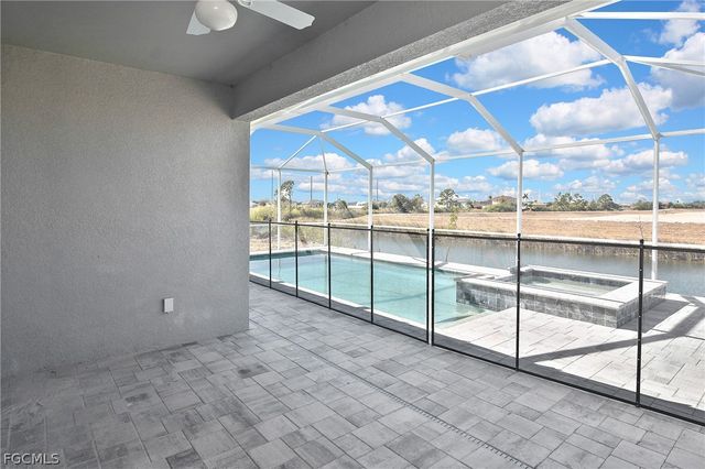 2504 NW 9th AVE, Cape Coral, FL 33993