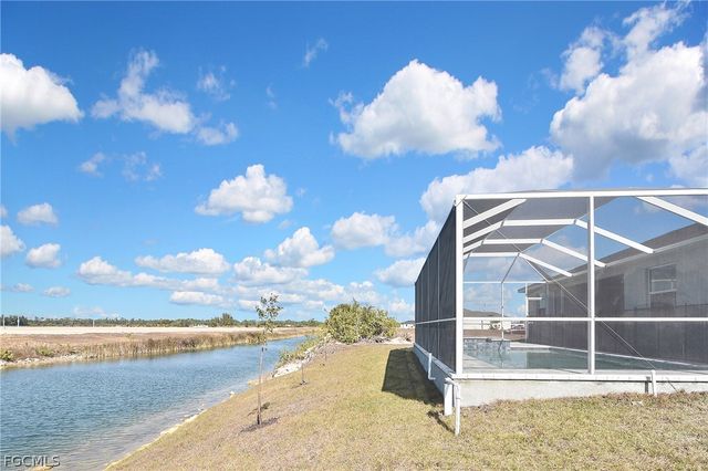 2504 NW 9th AVE, Cape Coral, FL 33993