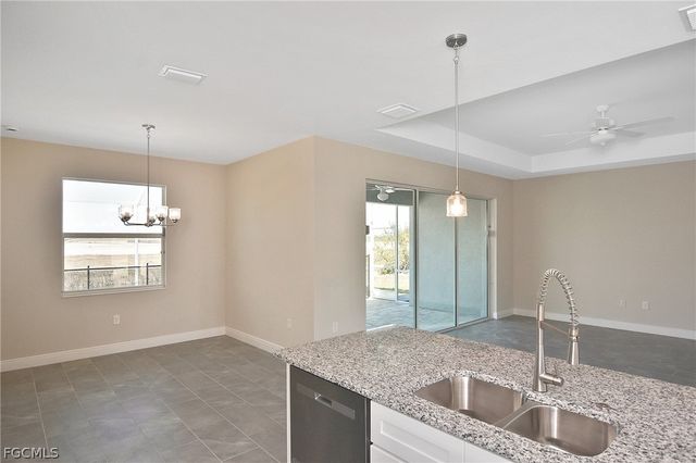 2504 NW 9th AVE, Cape Coral, FL 33993