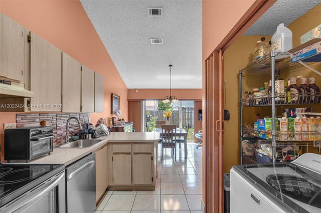 20370 NW 32nd Avenue, Miami Gardens, FL 33056