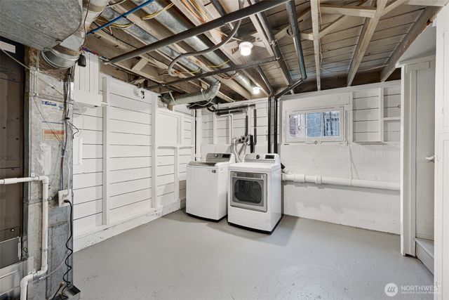 9231 39th Avenue S, Seattle, WA 98118