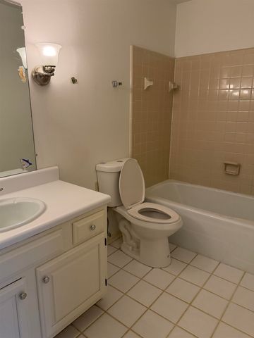 1932 Shady Oaks Drive, Tallahassee, FL 32303