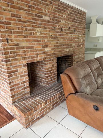 1932 Shady Oaks Drive, Tallahassee, FL 32303