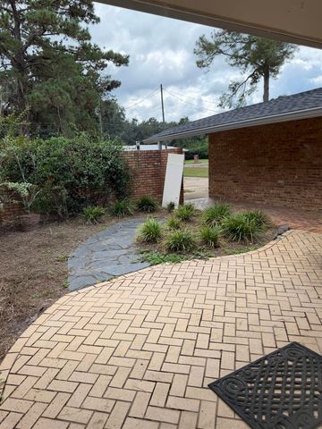 1932 Shady Oaks Drive, Tallahassee, FL 32303