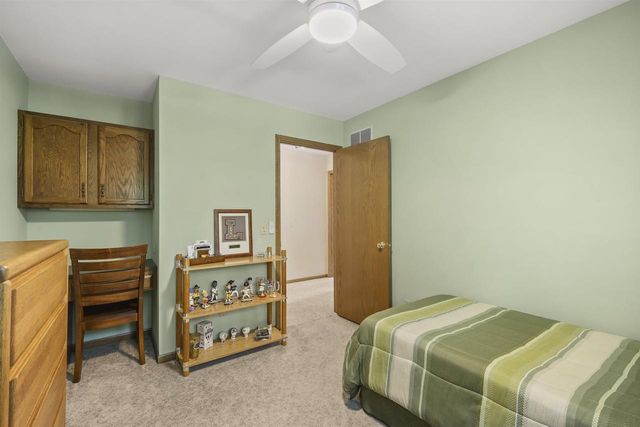125 Coach House Drive, Madison, WI 53714