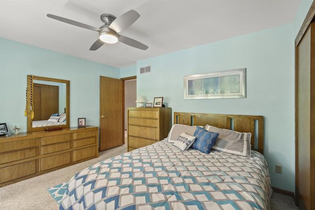 125 Coach House Drive, Madison, WI 53714
