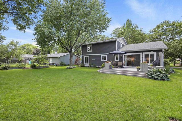 125 Coach House Drive, Madison, WI 53714